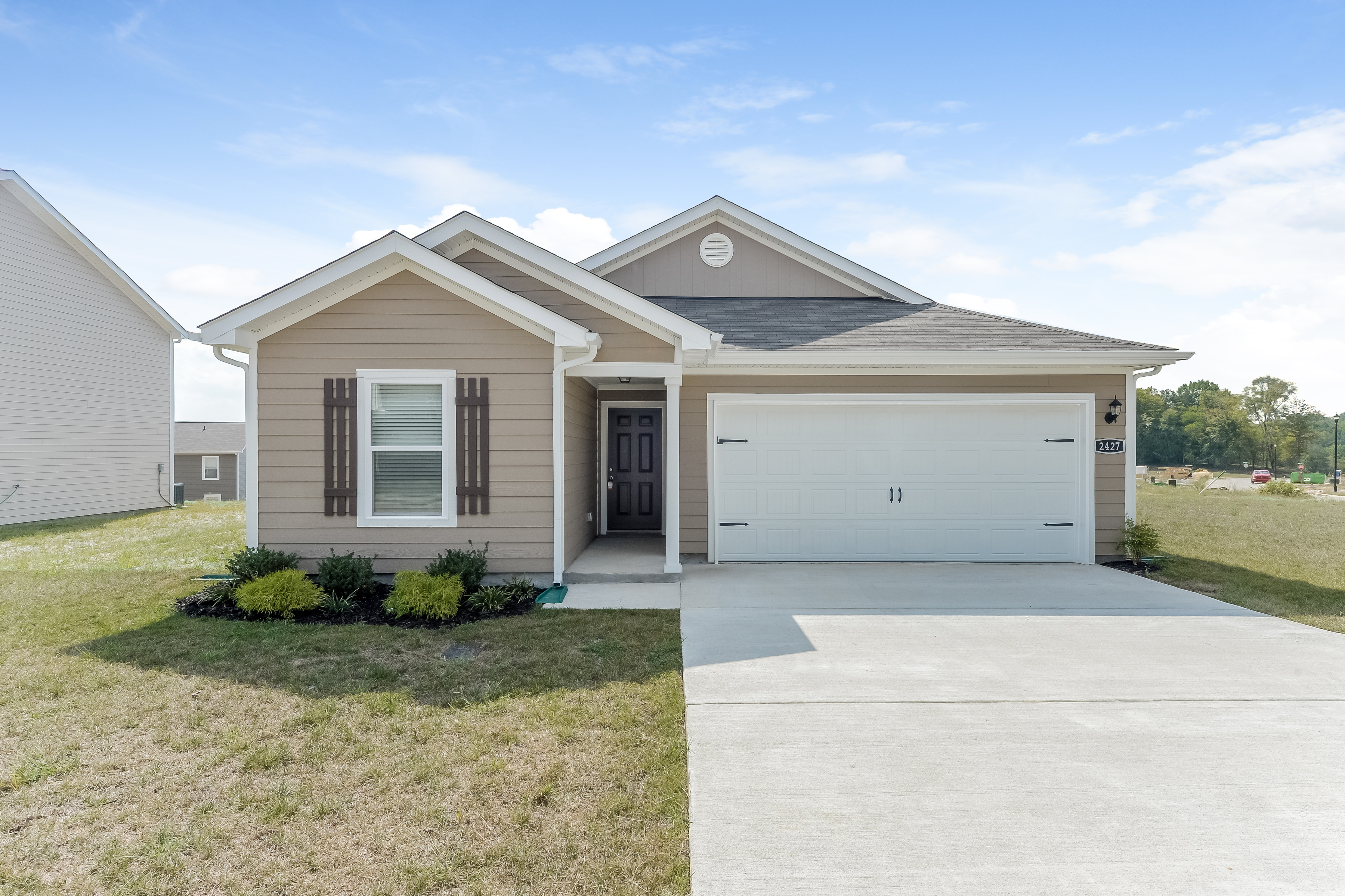 2427 Pollen Way Columbia, TN 38401